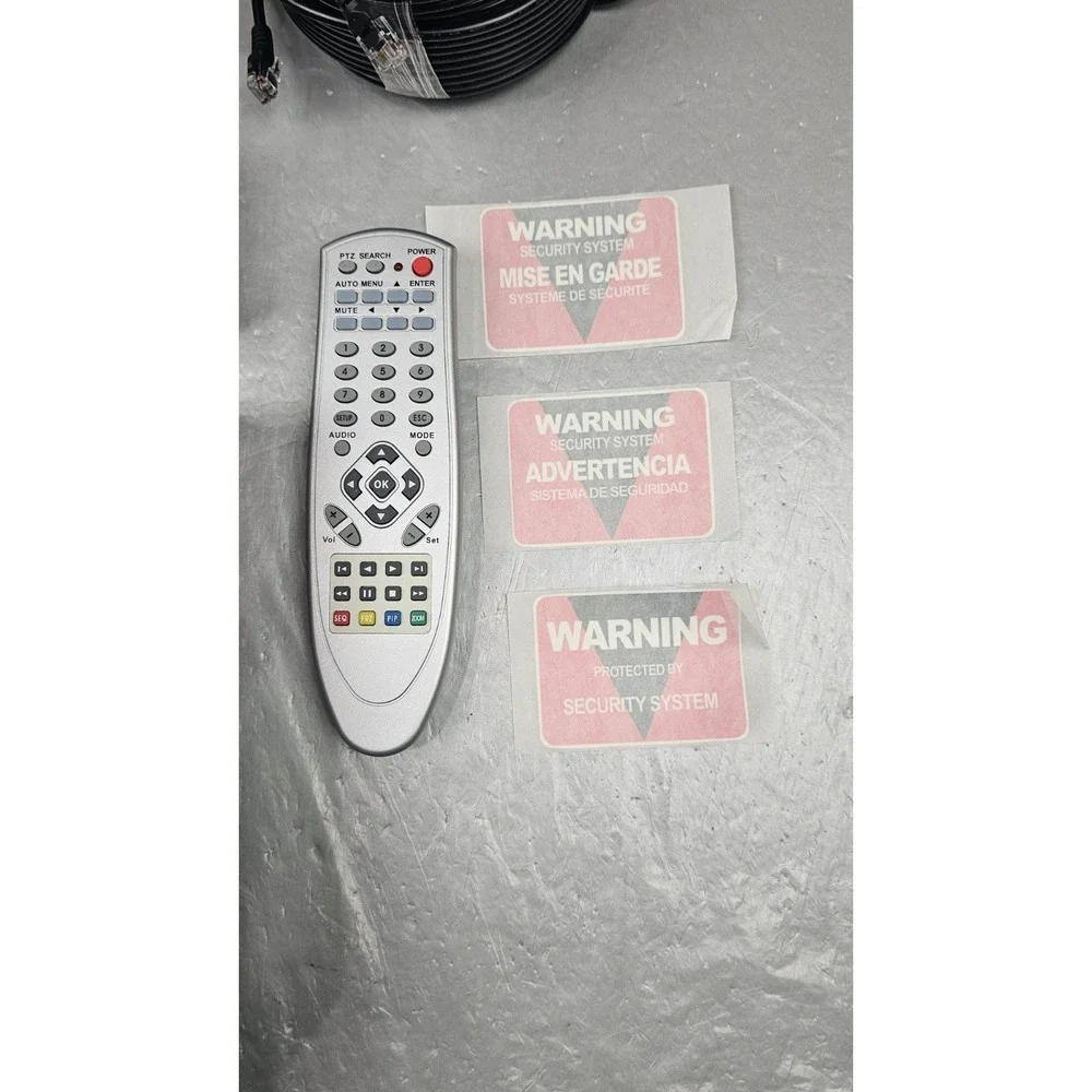 Triplex Network 4 Channel DVR Video Recoder PXWDVR723J-1360 with 3 Cameras